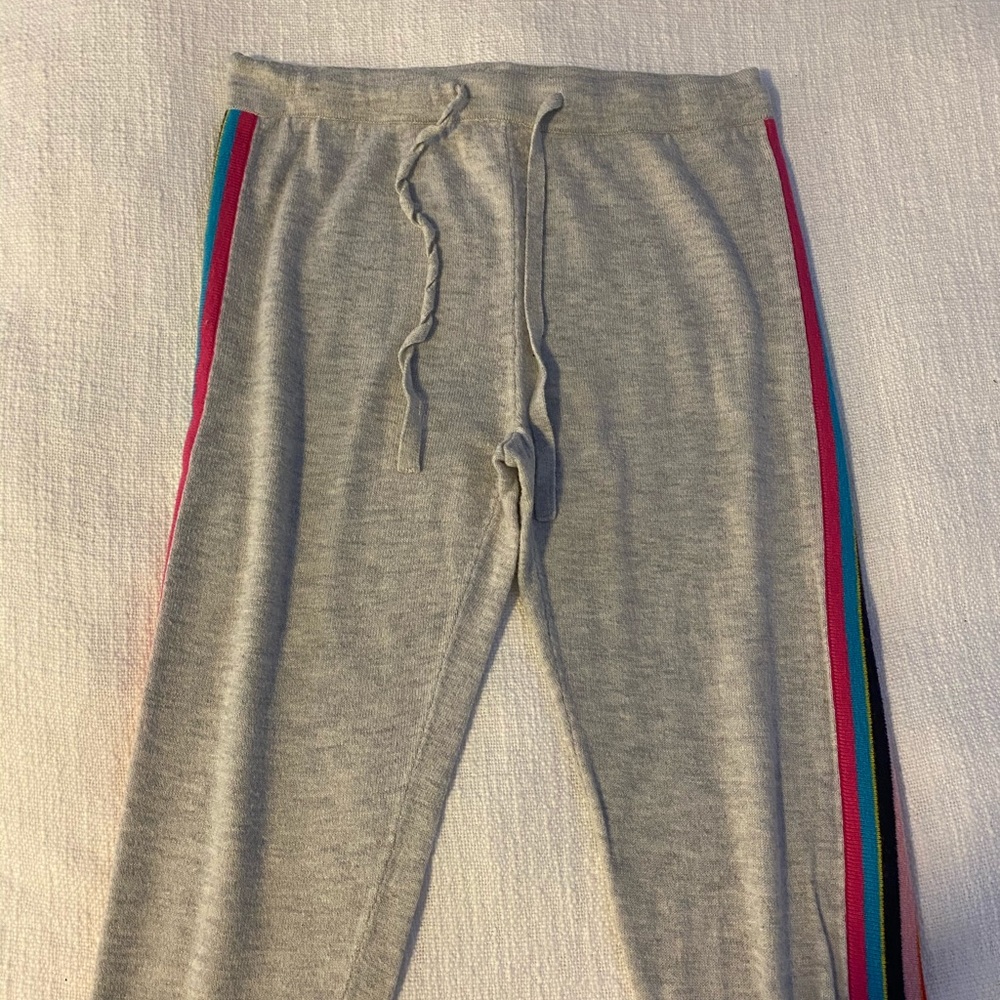 LOVE by Gap Joggers